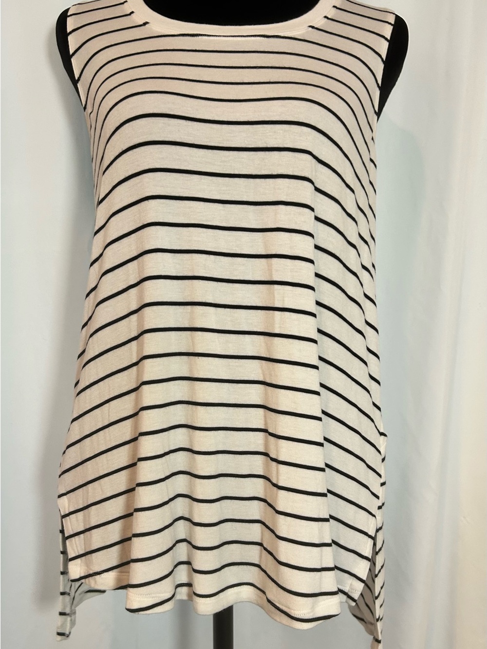 CAbi ATC BBQ Tank S Black White Striped Sleeveless Curved Back